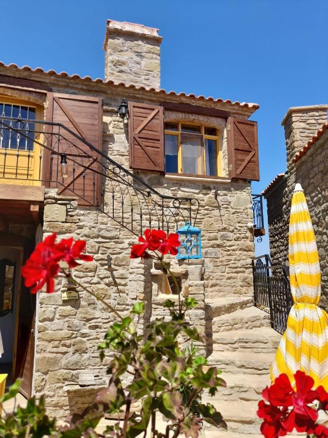 Sari Keci Tas Otel Gokceada Exterior photo